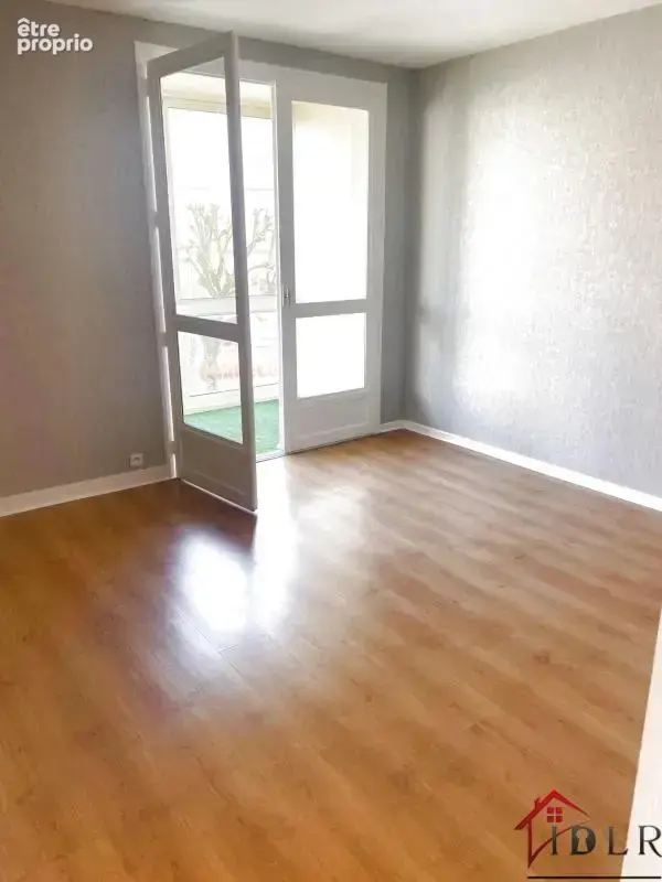 Bel appartement lumineux et pret a vivre au centre-ville de - photo 10