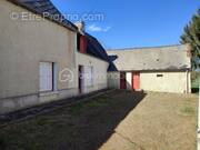 Maison à SAINT-AIGNAN-DE-COUPTRAIN