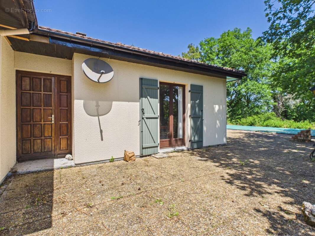 Maison à SIORAC-EN-PERIGORD