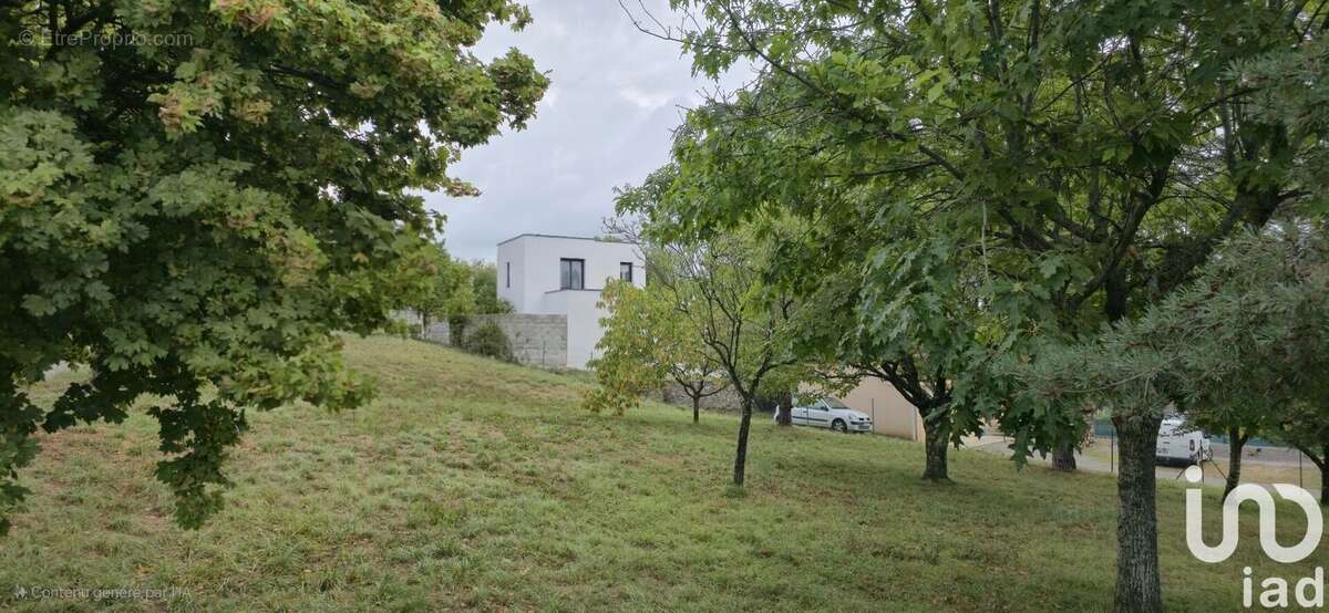 Maison 90 m² à Millau  - photo 2