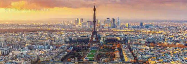 Terrain à SAINT-CLOUD