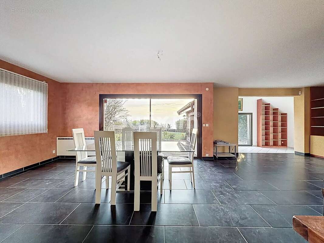 Maison à BALLAISON