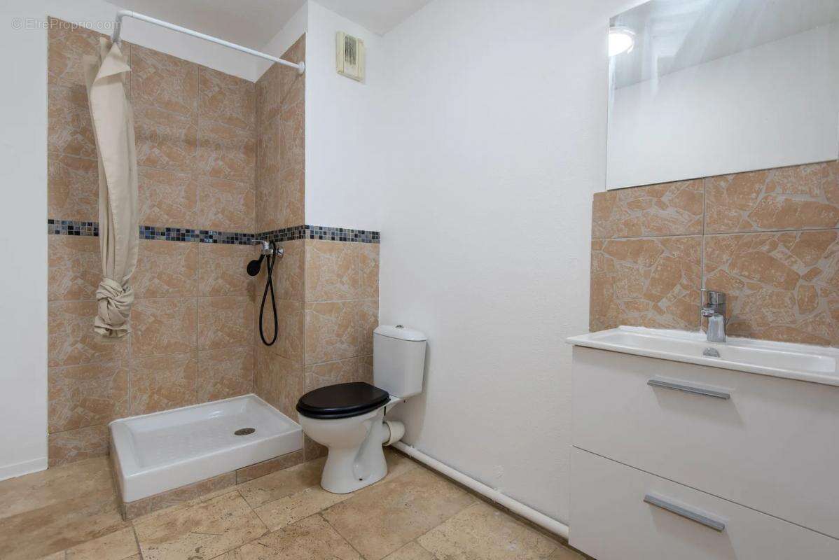 Appartement à MARSEILLE-15E