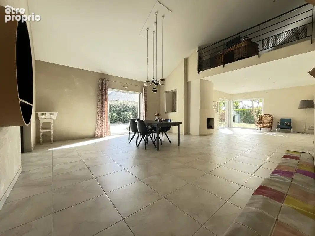 Maison 7 pièces 225 m² à vendre à Cholet (49300) - photo 6