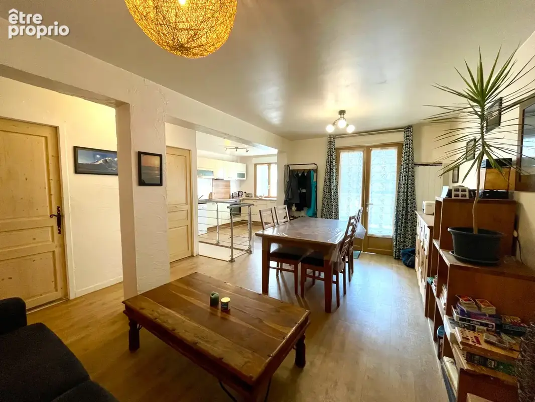 Appartement à SALLANCHES