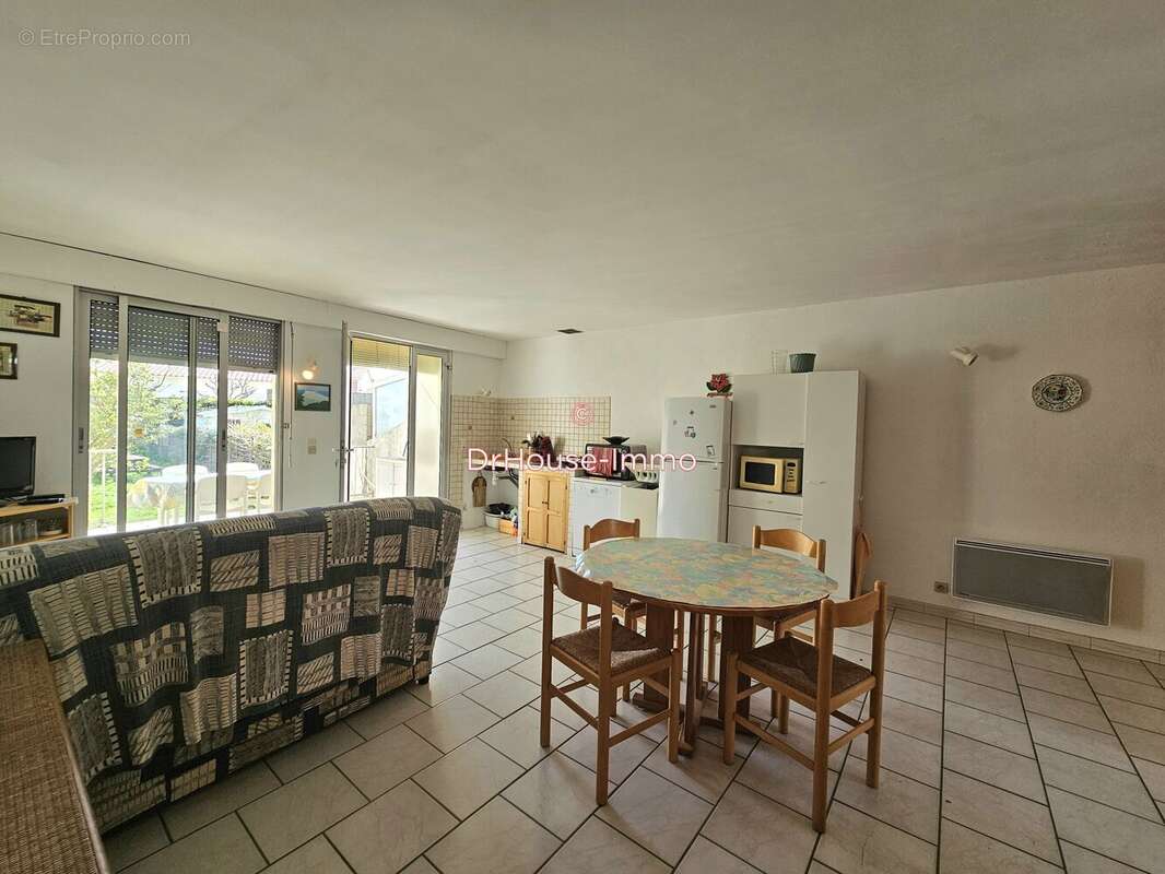 Appartement à SAINTE-MARIE