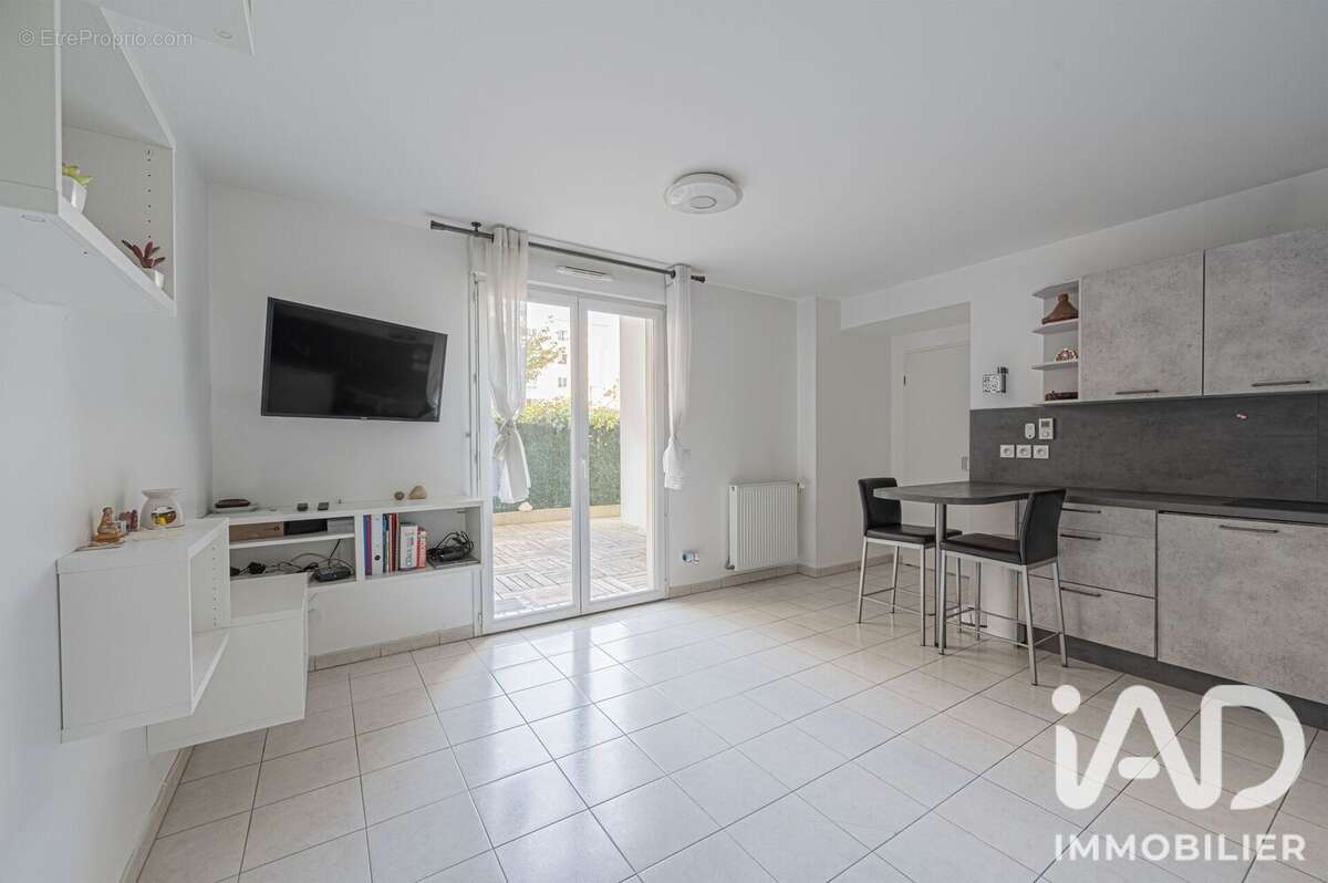 Photo 4 - Appartement à SAINT-THIBAULT-DES-VIGNES