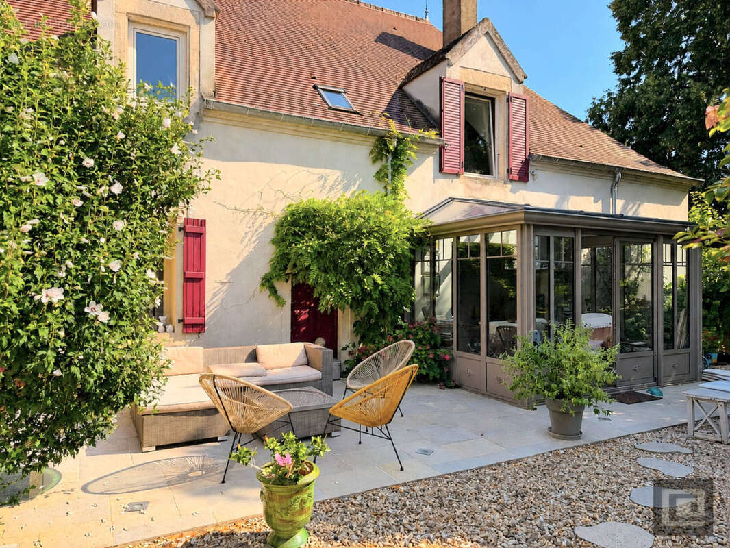 LE JARDIN DU TULIPIER- Une maison Bourguignonne & son jardin bucolique - photo 9