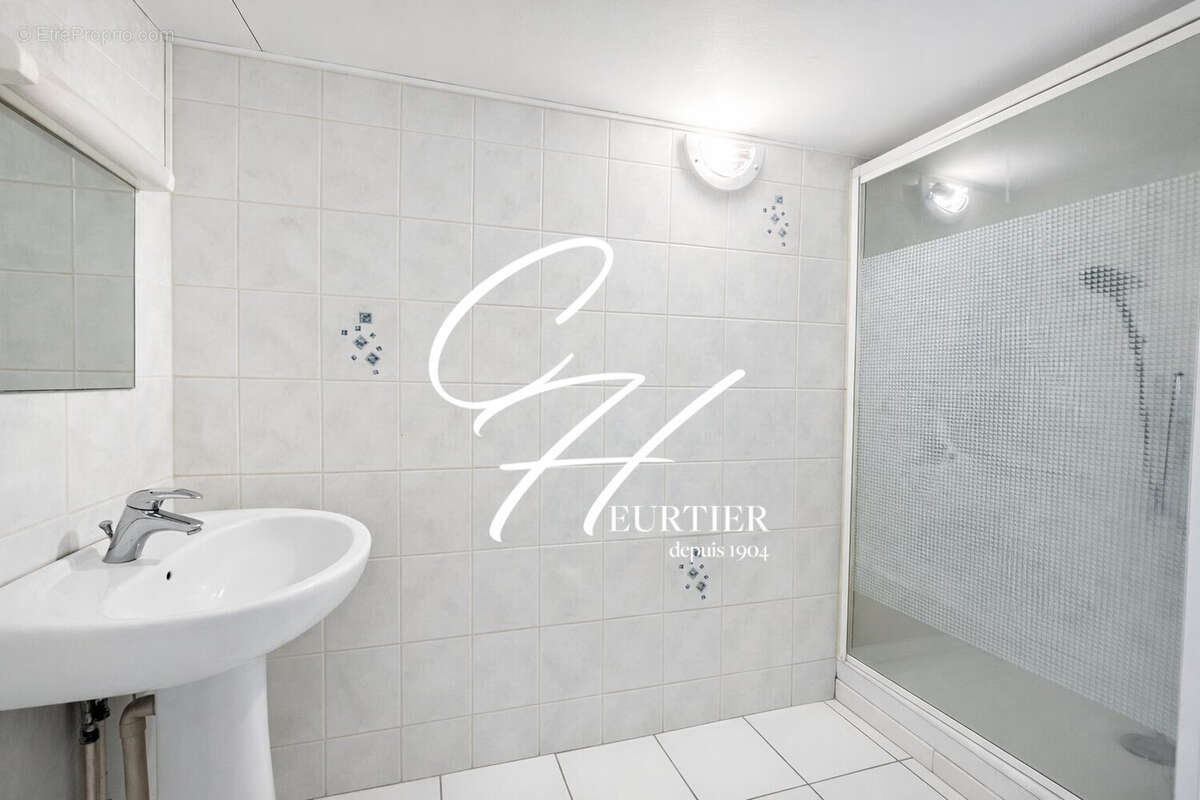 Appartement à RIVES