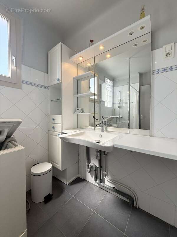 Maison 106 m² à Mayet  - photo 9