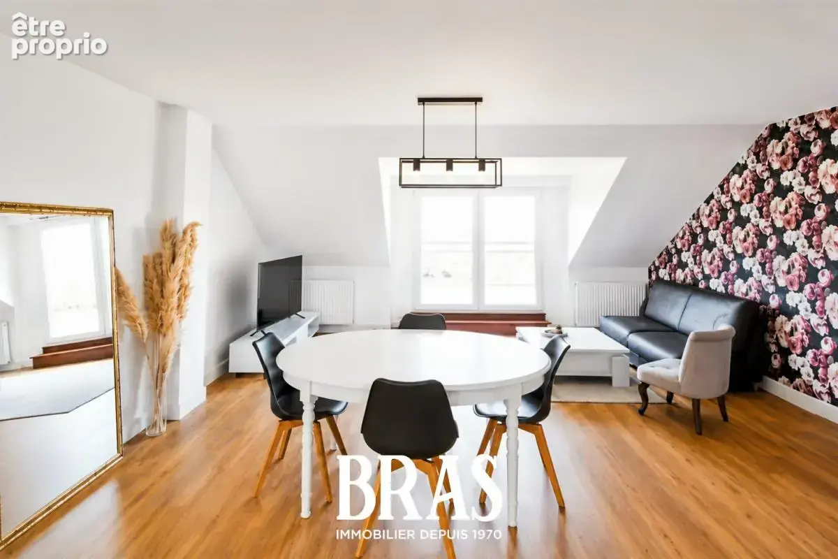 Appartement  T3 avec terrasse - photo 2