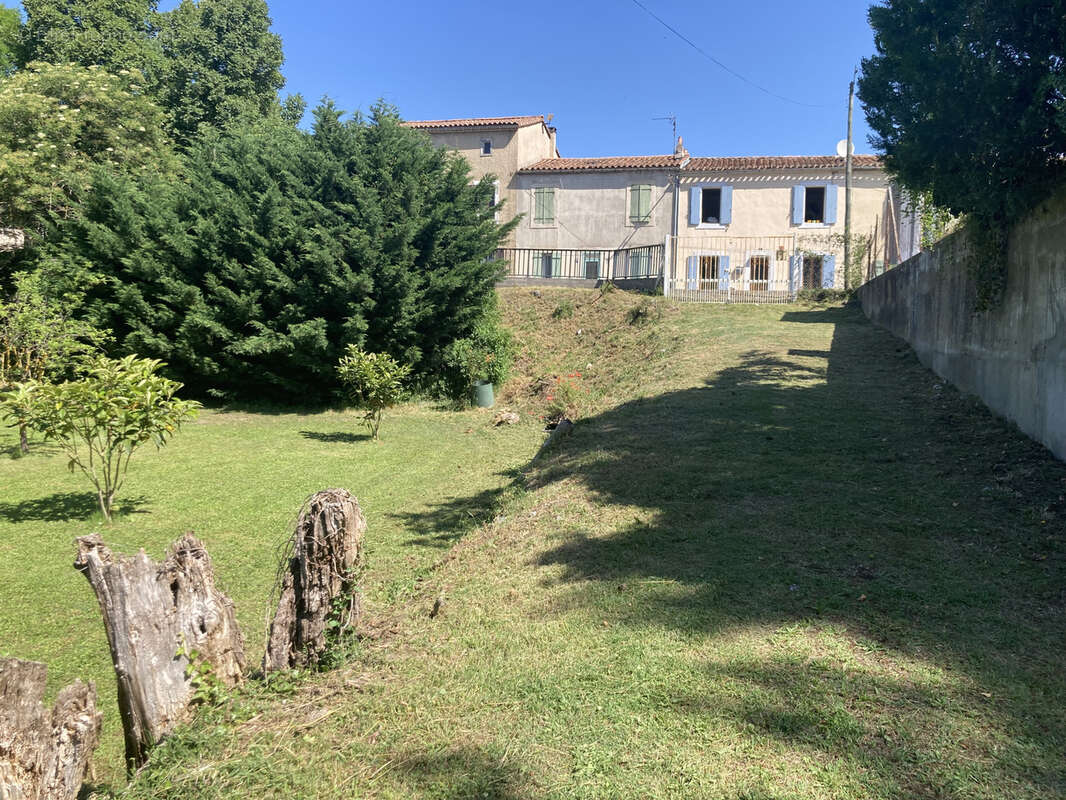 Maison à QUILLAN