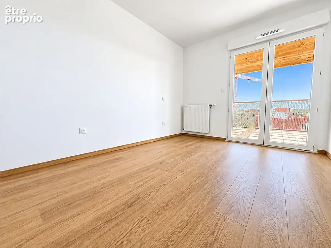 Dernier etage - photo 10