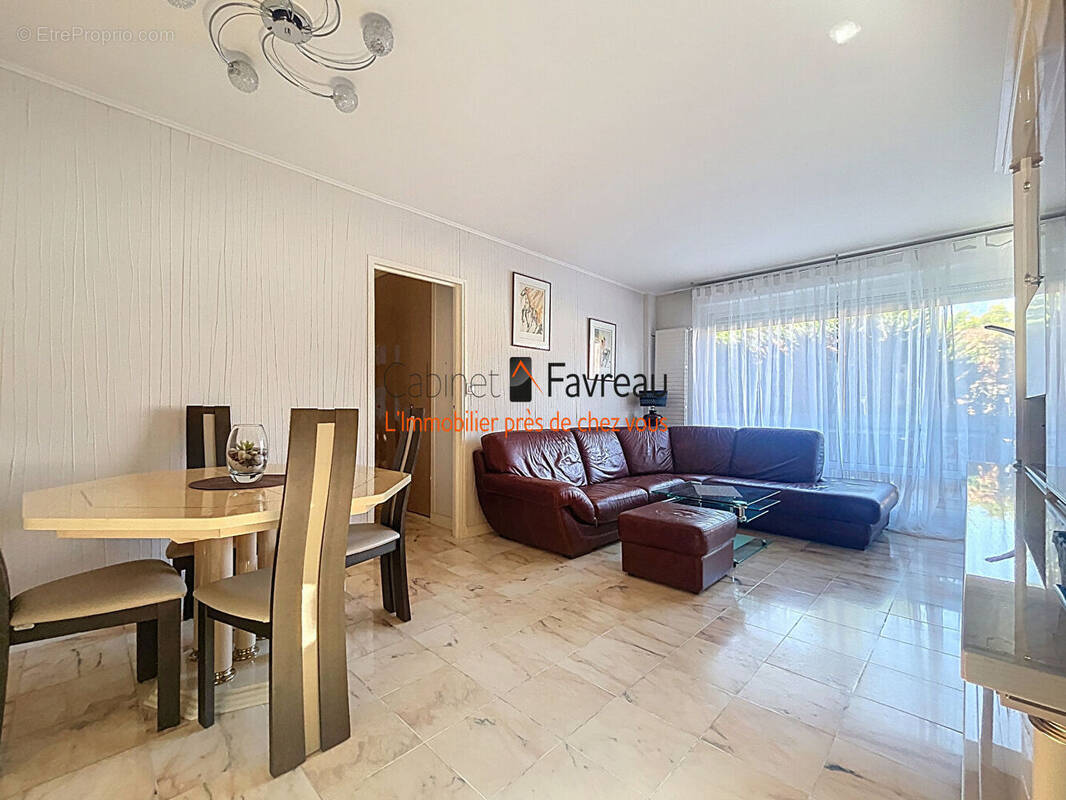 Appartement à VITRY-SUR-SEINE