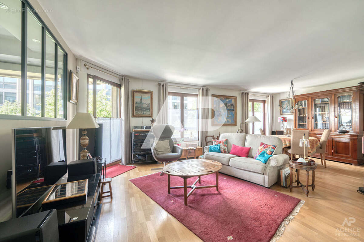 Appartement à RUEIL-MALMAISON