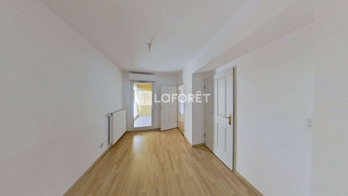 Appartement à LYON-8E