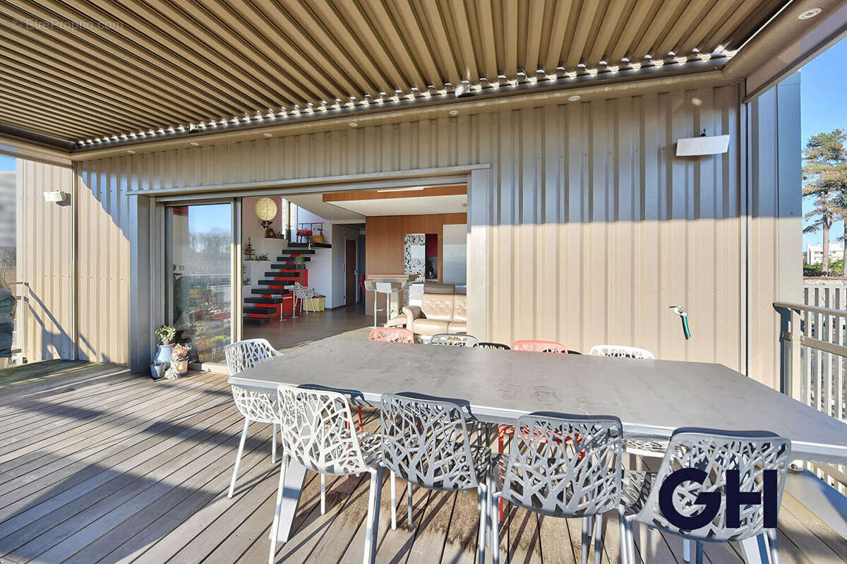 Appartement à CALUIRE-ET-CUIRE