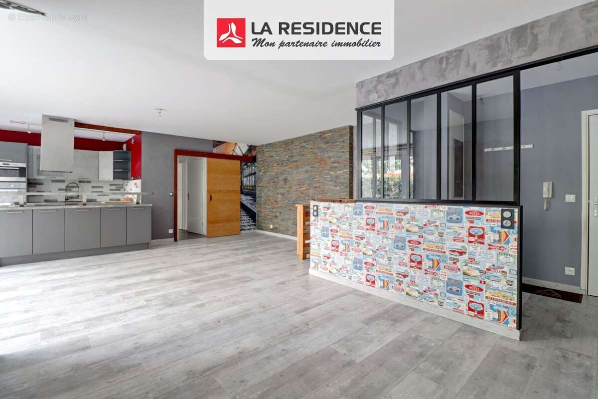 Appartement à JOUY-LE-MOUTIER