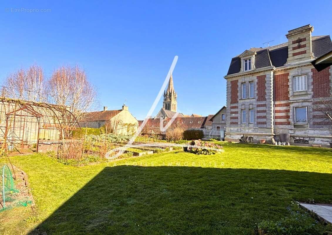 Maison à DOUVRES-LA-DELIVRANDE