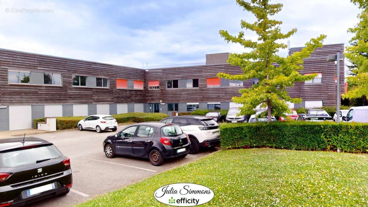 Commerce à BOIS-D'ARCY