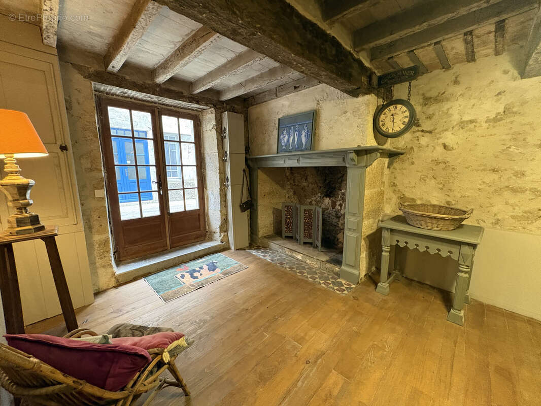 Maison à LA ROMIEU
