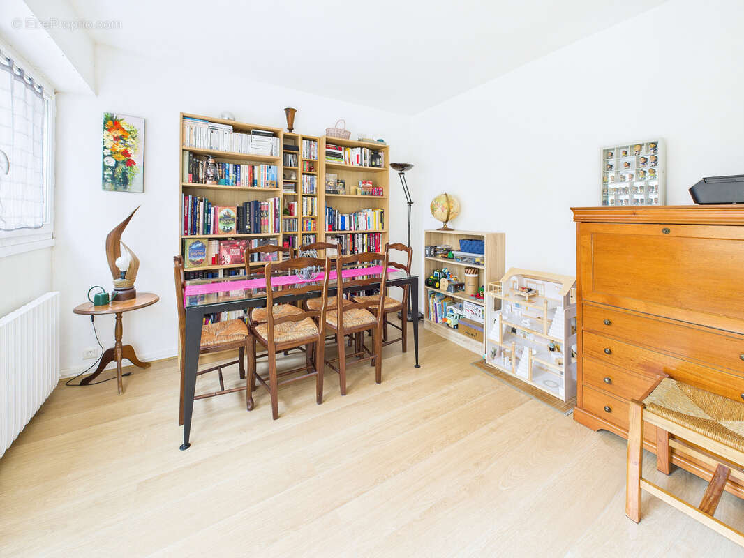 Appartement à QUINCY-SOUS-SENART