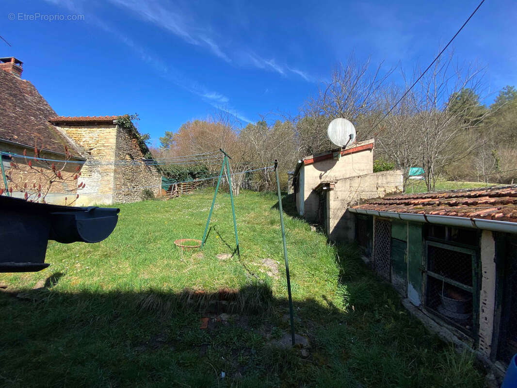 Maison à SAINT-BENIN-D&#039;AZY