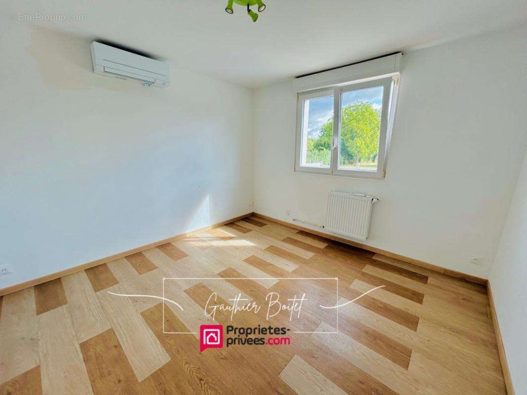 Maison à COULOMMIERS