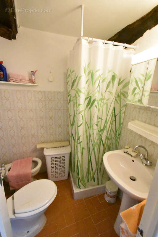 Appartement à LES FERRES