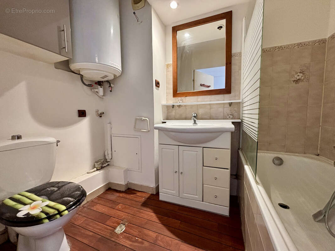 Appartement à FREJUS