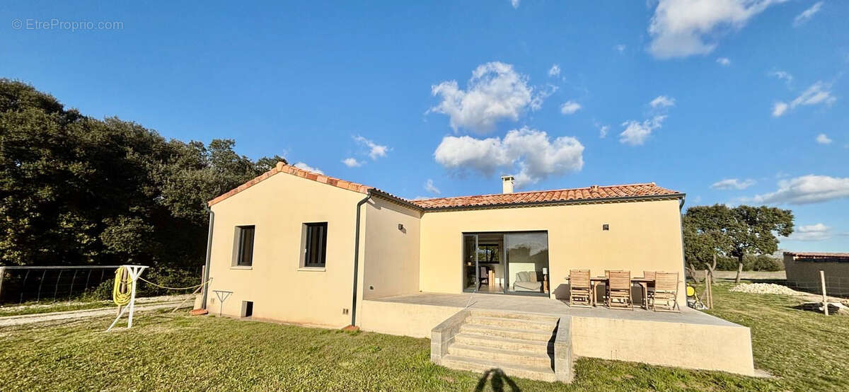 Maison à GRIGNAN