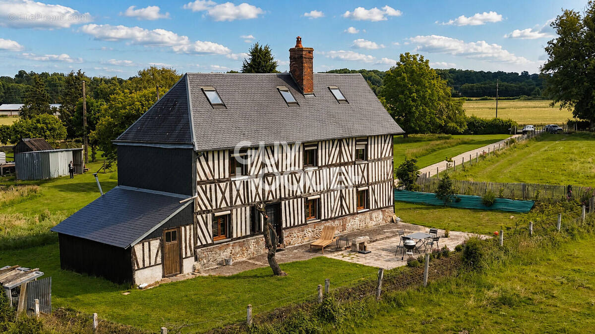 Maison à BERNAY
