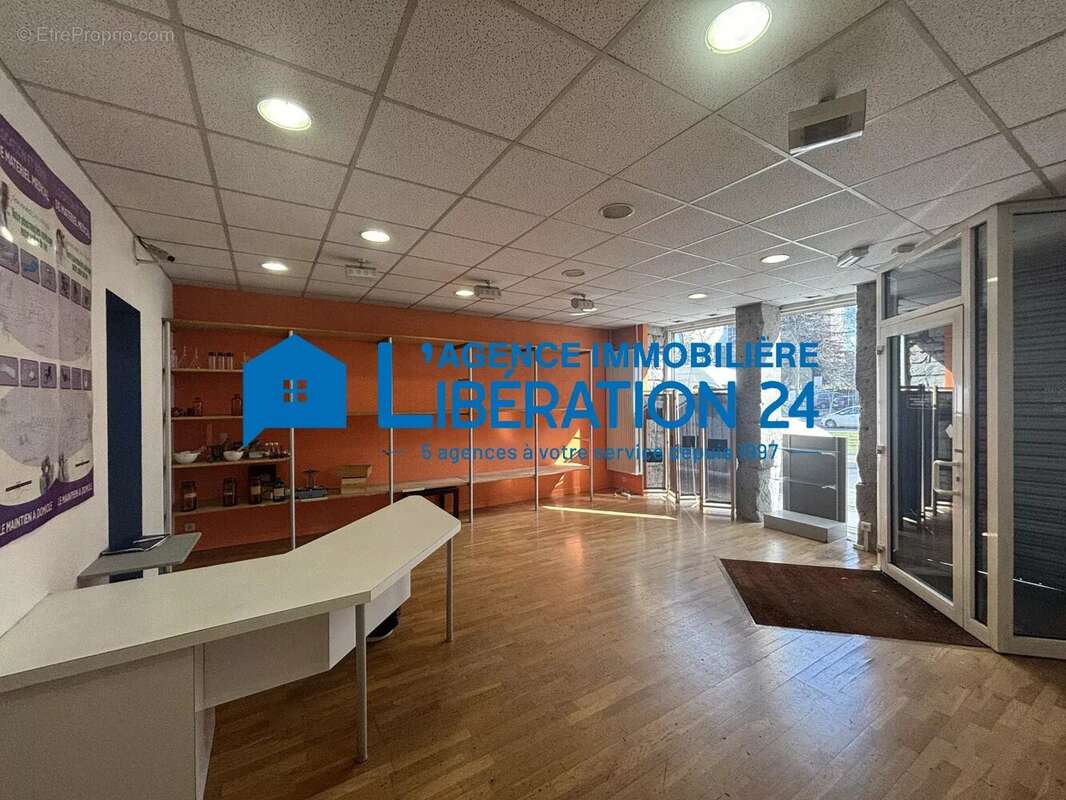 Commerce à SAINT-ETIENNE