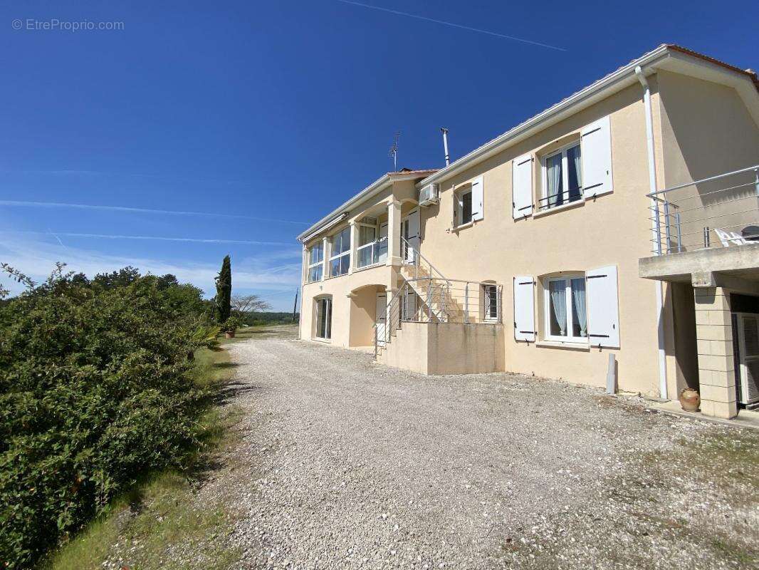 Maison à GURAT