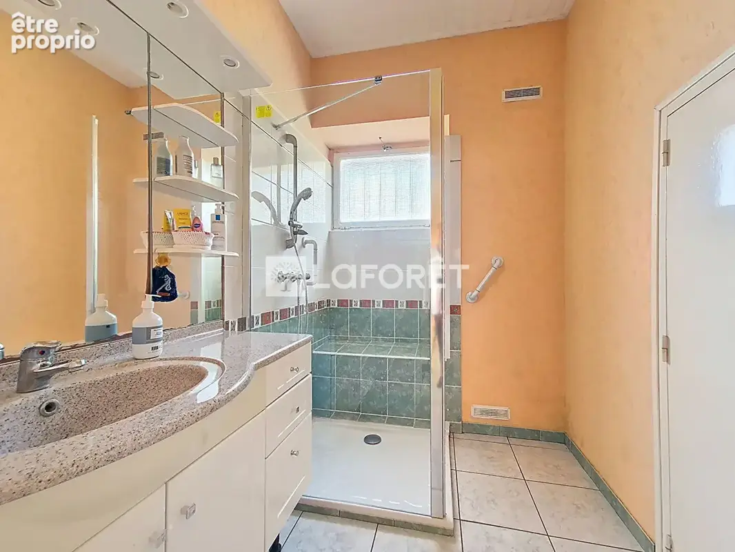 MAISON, LONGERE MITOYENNE, 3 CHAMBRES, 103 m2 + 33 m2 aménageable - Noyal Chatillon Sur Seiche - Parcelle 1295 m2 - photo 9