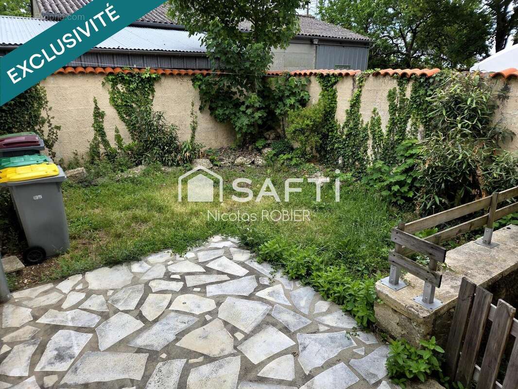 Maison 69 m² à Niort  - photo 2