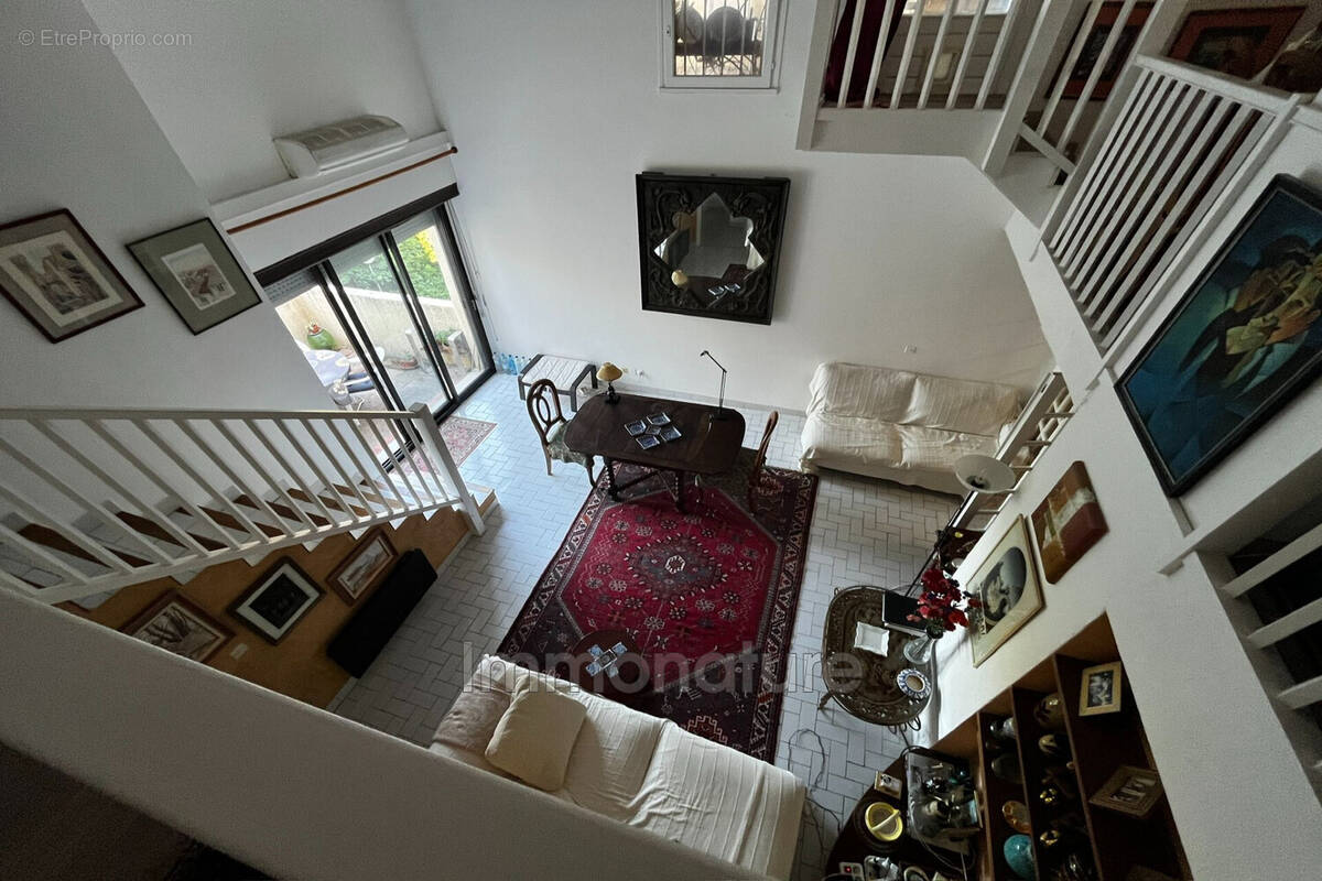Appartement à GANGES