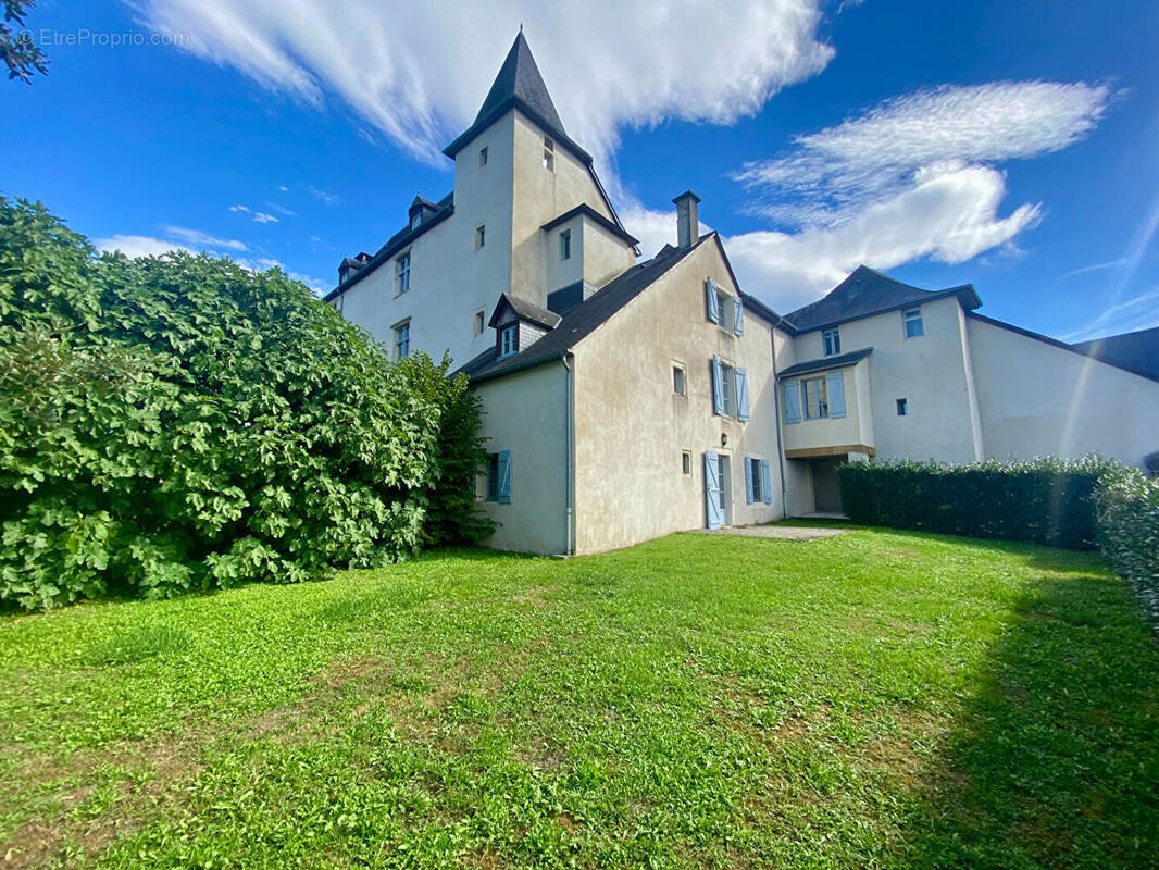 Appartement à OLORON-SAINTE-MARIE