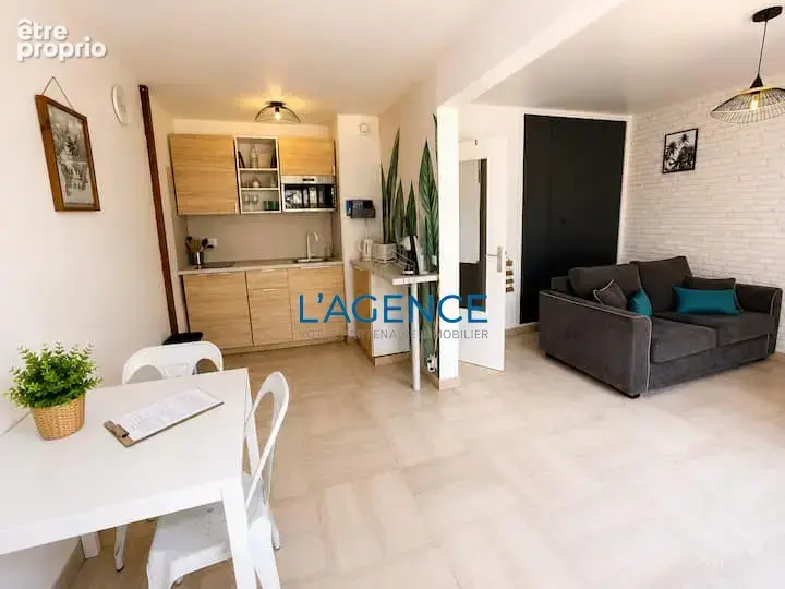 Appartement T1 de 25m2 dans une résidence verdoyante au centre ville de Hyères avec piscine  et tennis - photo 2