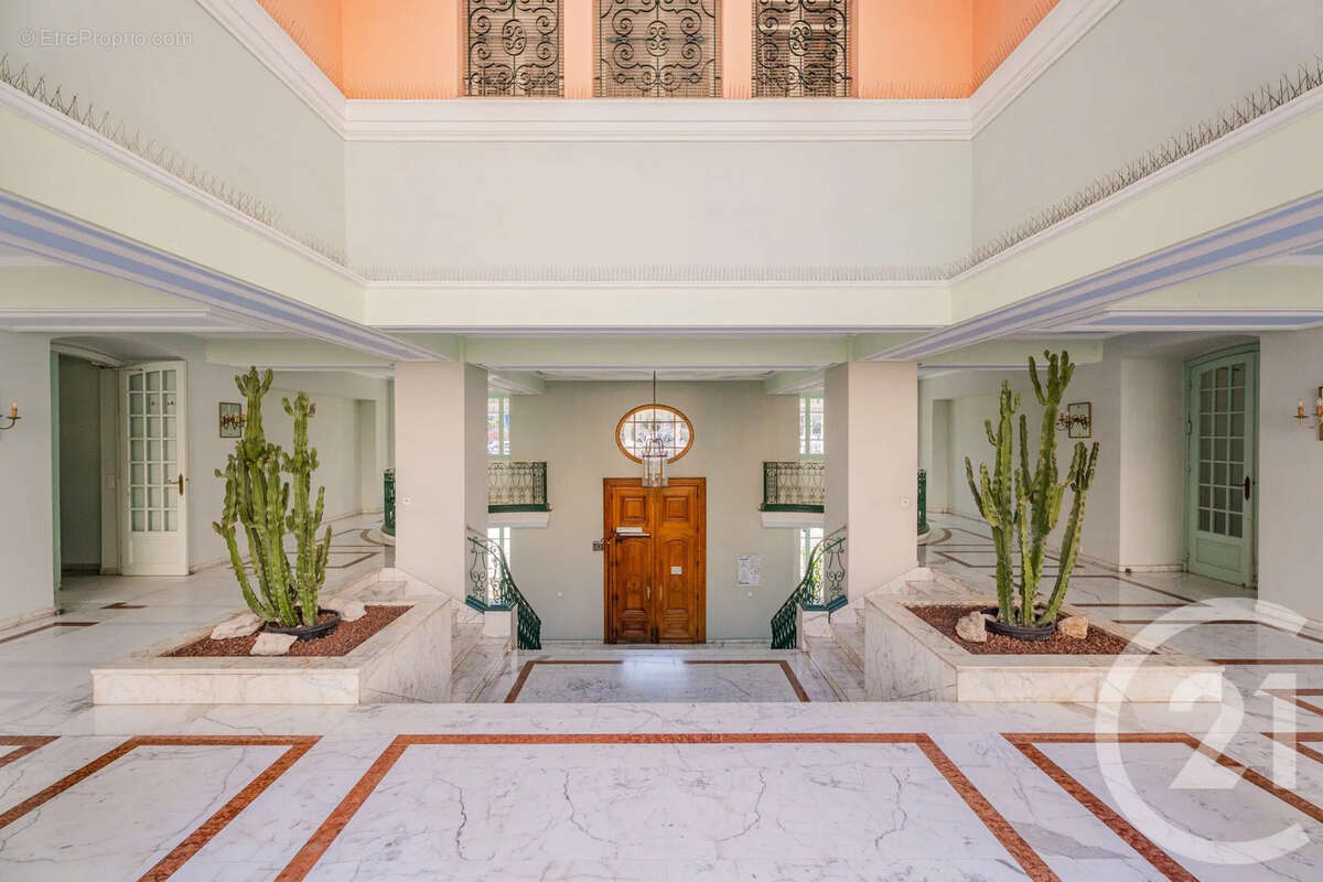 Appartement à NICE