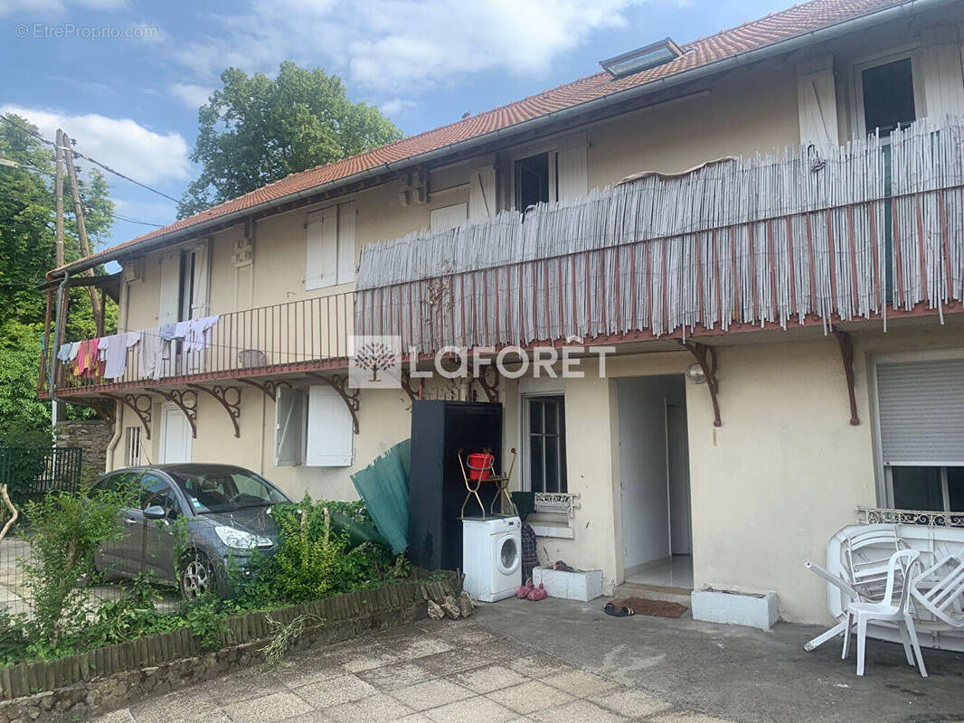 Appartement à RIS-ORANGIS