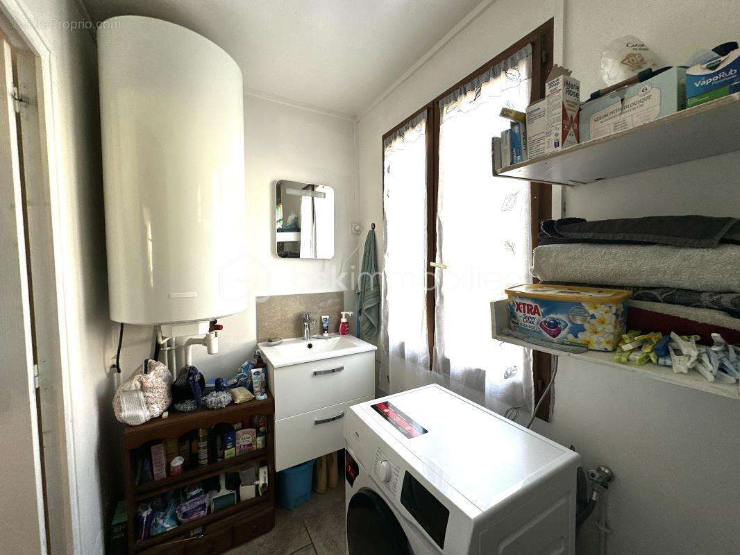 Maison à LA BROSSE-MONTCEAUX