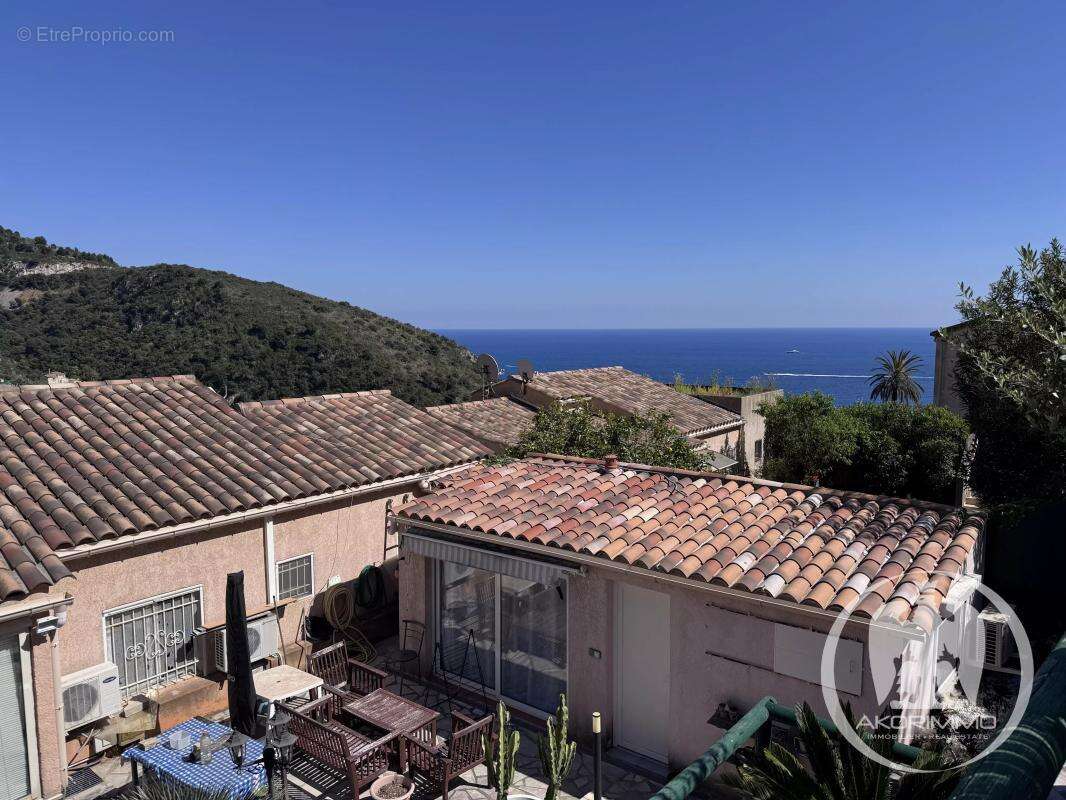Appartement à EZE