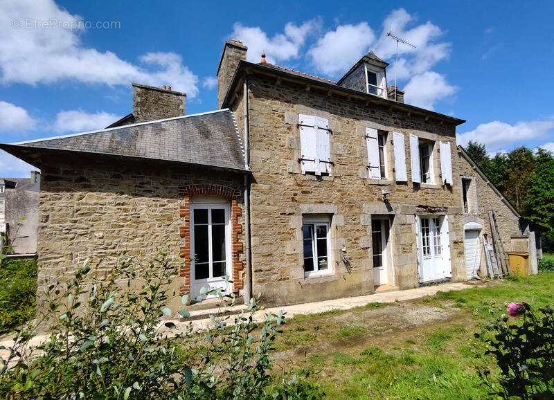 Maison à PLEMET
