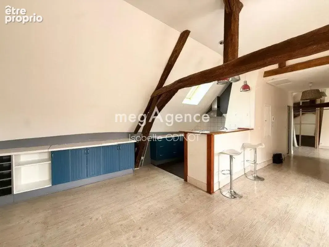 Charmant appartement en plein coeur de MAULE - photo 4