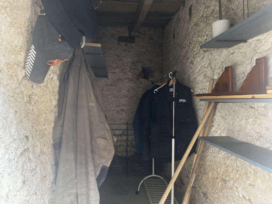 Maison 77 m² à Merigny  - photo 19