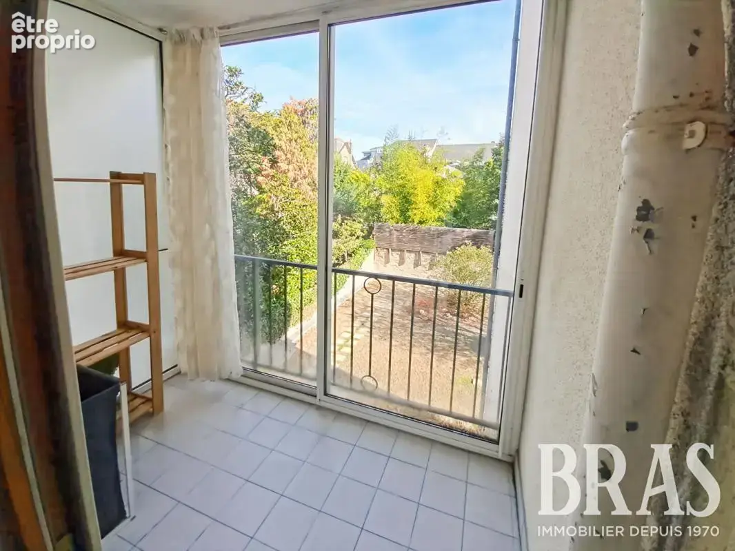 Avenue Camus, appartement avec double garage - photo 9