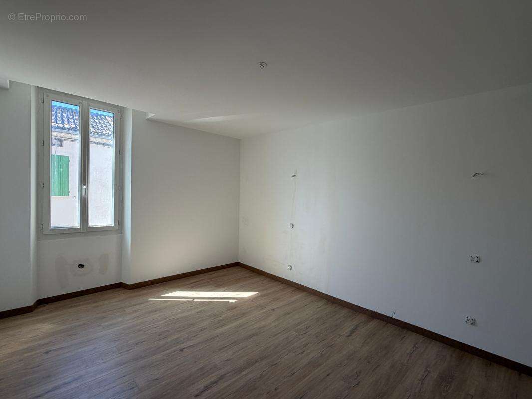 Appartement à VAISON-LA-ROMAINE