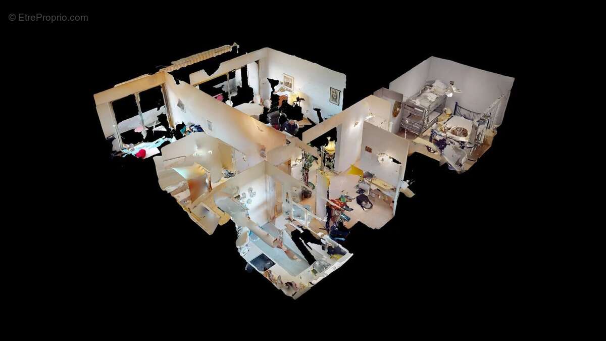 Appartement à VILLENEUVE-LOUBET