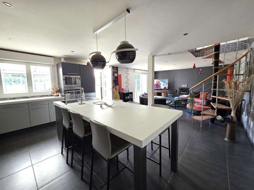 Photo 3 - Maison à BAUGE